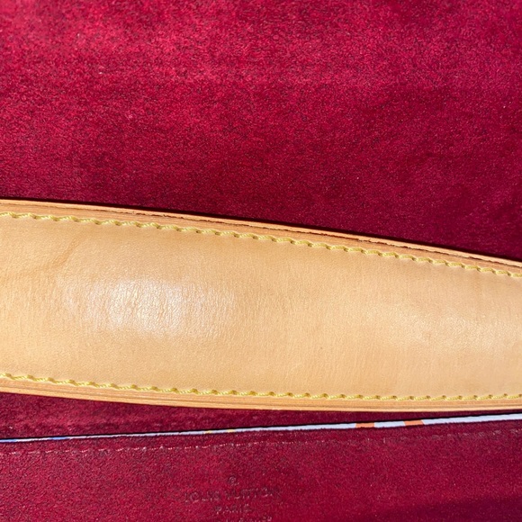 SOLD- TAKASHI MURAKAMI X LOUIS VUITTON WHITE MONOGRAM MULTICOLOR BEVERLY GM - Picture 8 of 14